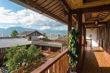 Lijiang Banshan Yunfu Boutique Hostel Exterior foto
